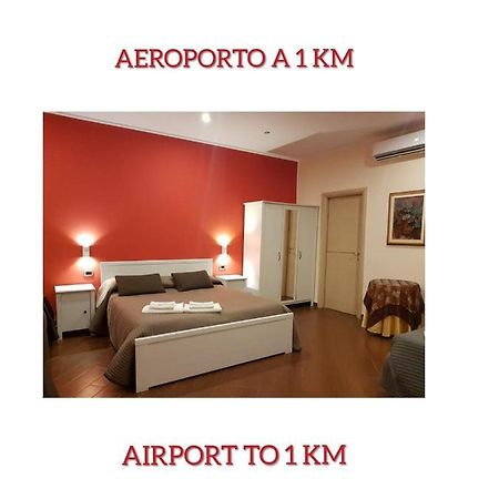 Simpson - Aeroporto Di Bari - Affittacamere Екстериор снимка